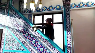 Düzce'deki Şehit Ömer Halisdemir Camii Pırıl Pırıl