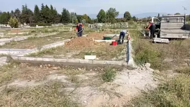 Belediye Mezarlık Hizmetleri Yıl Boyunca Devam Etti