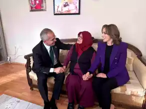 Düzce Kaymakamı Şehit Ailelerini Ziyaret Etti
