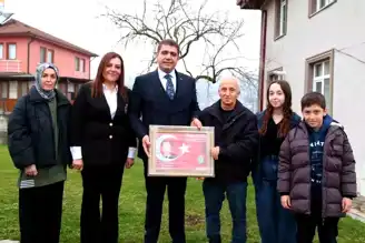 Düzce Valisi Şehit ve Gazi Ailelerini Ziyaret Etti