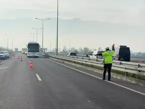 Kış Lastiği Denetimi Başladı: Şehirde Trafik Kontrolü