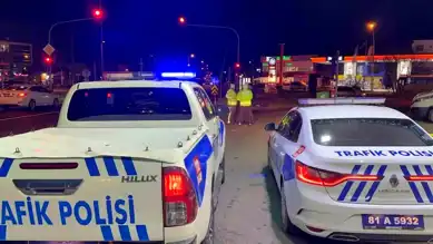 Düzce'de Polis Memuruna Çarpan Sürücü Yakalandı