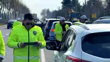 Düzce'de Trafik Denetimleri Sürüyor