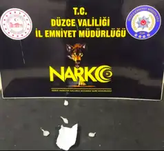 Düzce'de Uyuşturucu Operasyonu: 2 Gözaltı, 2 Tutuklama