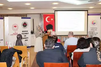 Yemek Sektörü Eğitimi: Gıda Güvenliği Odaklı