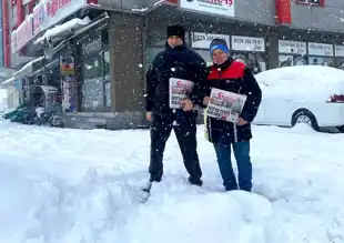 Düzce'de Kar Fırtınası Gazete Dağıtımını Engelleyemedi!
