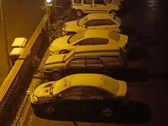 Kuzey Marmara'da Kar Yağışı Ulaşımı Felç Ediyor