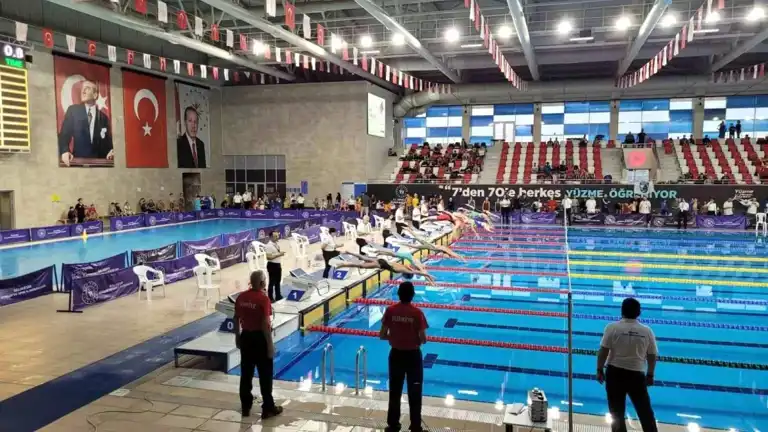 Düzce Spor Akademisi'nden Yüzmede Büyük Başarı!