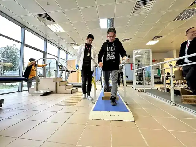 Düzce'de Felç Geçiren Ümit Kaya Yürümeye Başladı