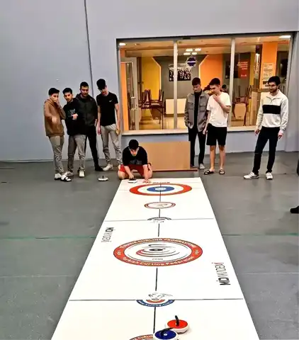 Düzce Öğrencileri Floor Curling'le Yeni Döneme Başladı