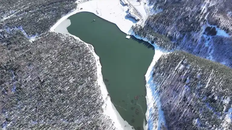 Yüksek Yayla Beyaz Örtü Altında